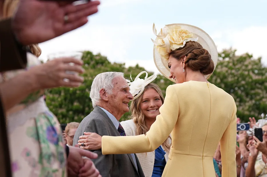 Sarah Phillips at Buckingham Palace garden party with The Princess of Wales in the background